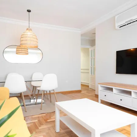 EnjoyGranada RECOGIDAS HOMES-3